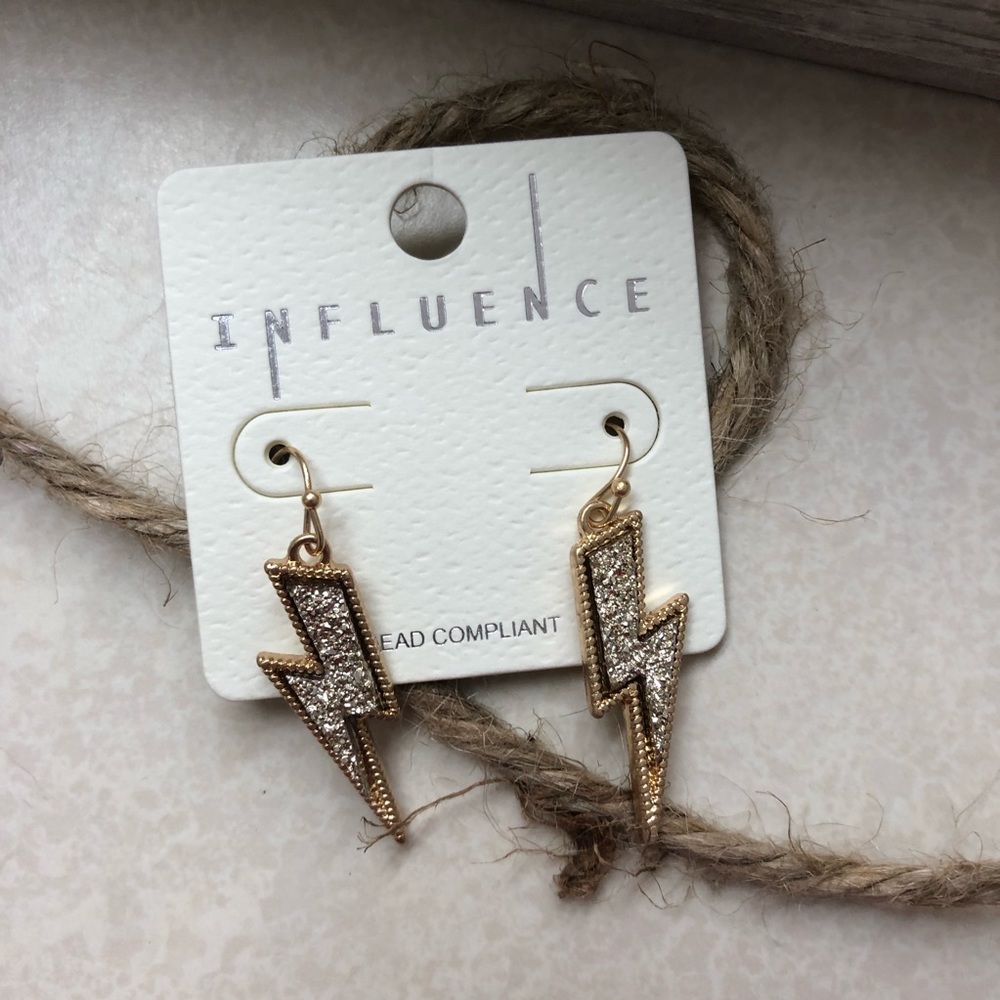 Influence gold lightning hook earrings